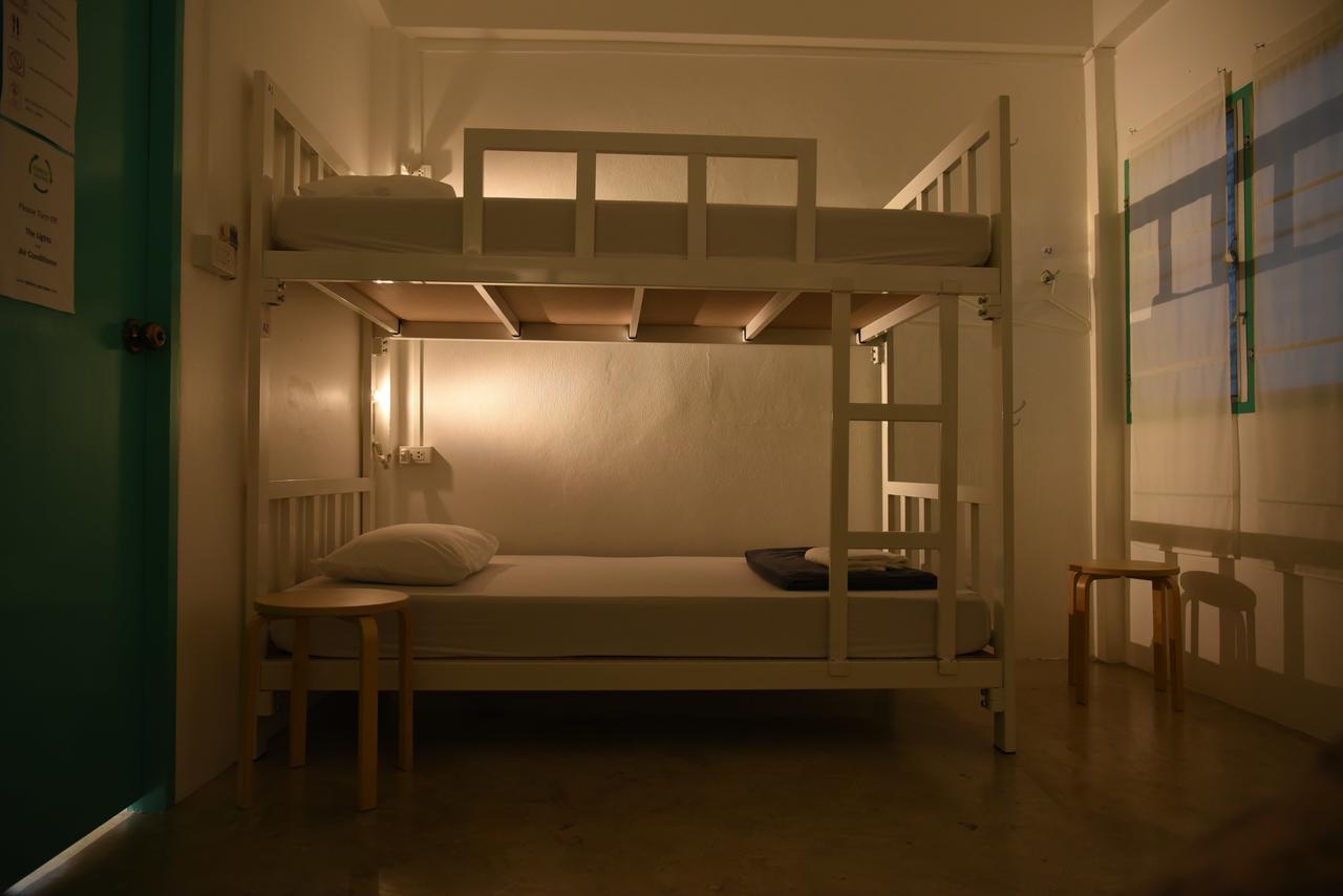 Hello Hostel Пакчонг Экстерьер фото